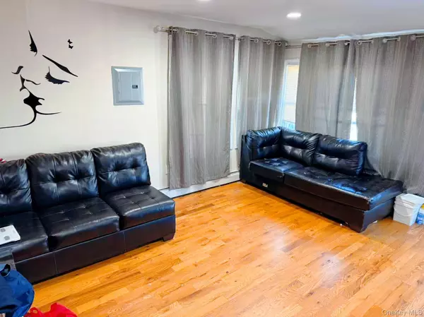 Queens Village, NY 11429,22126 106th AVE