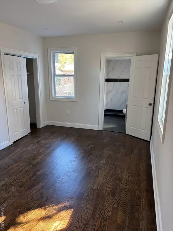 Jamaica, NY 11435,14410 105th AVE