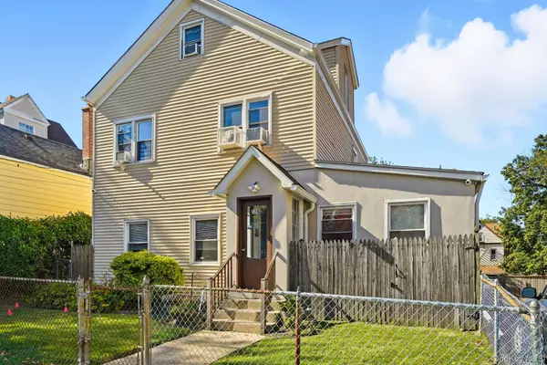 Mount Vernon, NY 10550,124 W Lincoln AVE