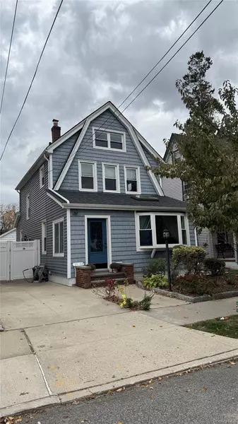 171-06 Bagley AVE, Flushing, NY 11358