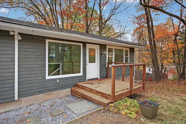 74 Upper Boiceville RD, Boiceville, NY 12412