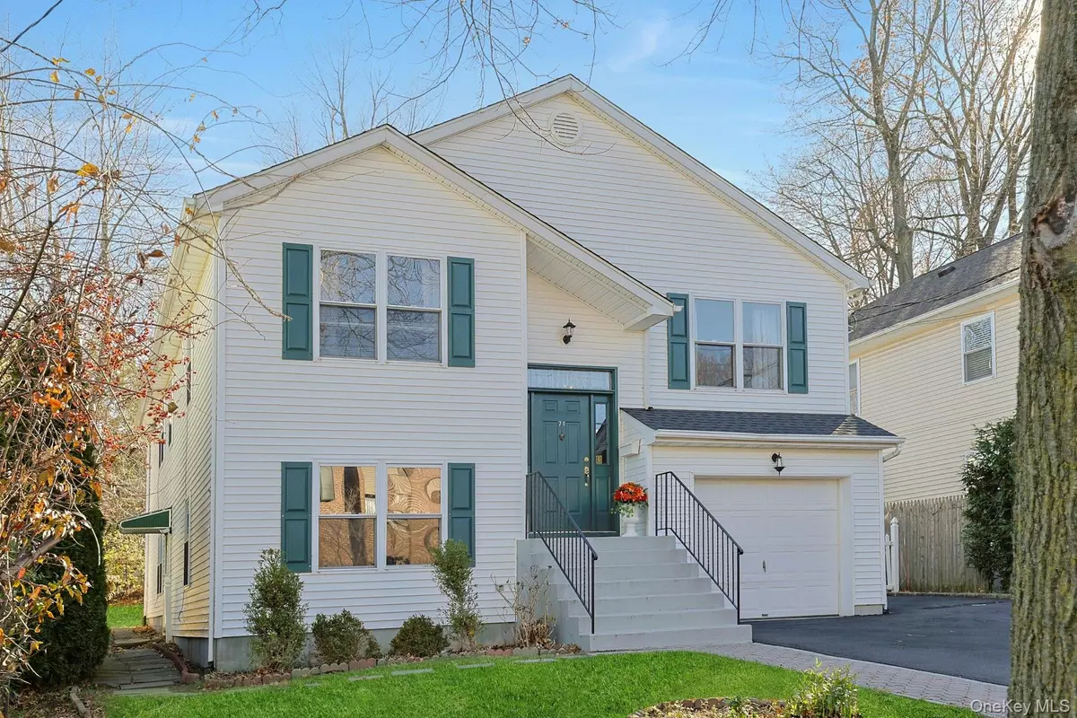 White Plains, NY 10603,71 Holland AVE