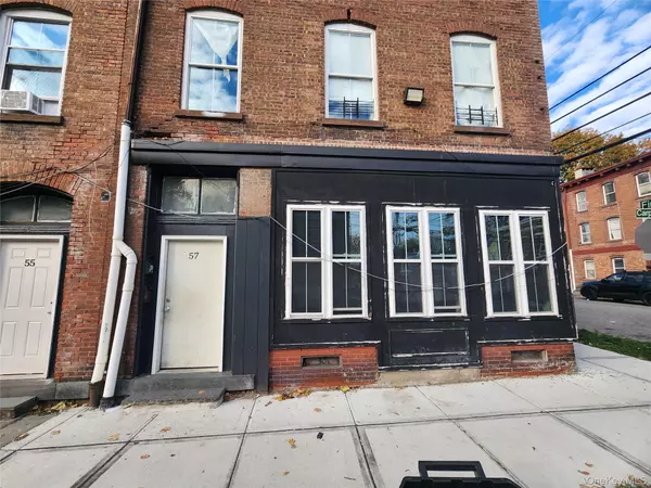 Newburgh, NY 12550,57 Carpenter AVE