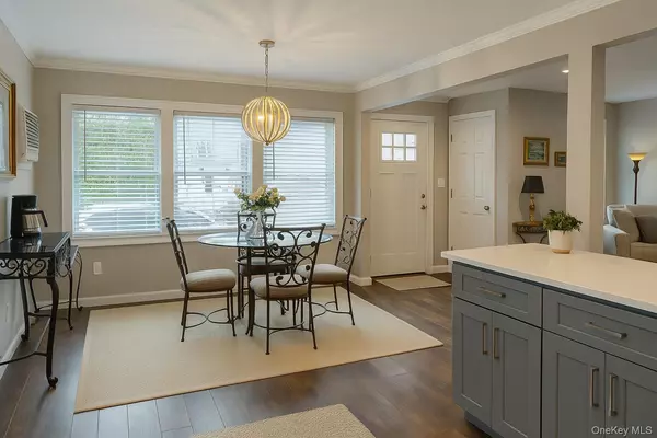 Long Beach, NY 11561,610 Monroe BLVD