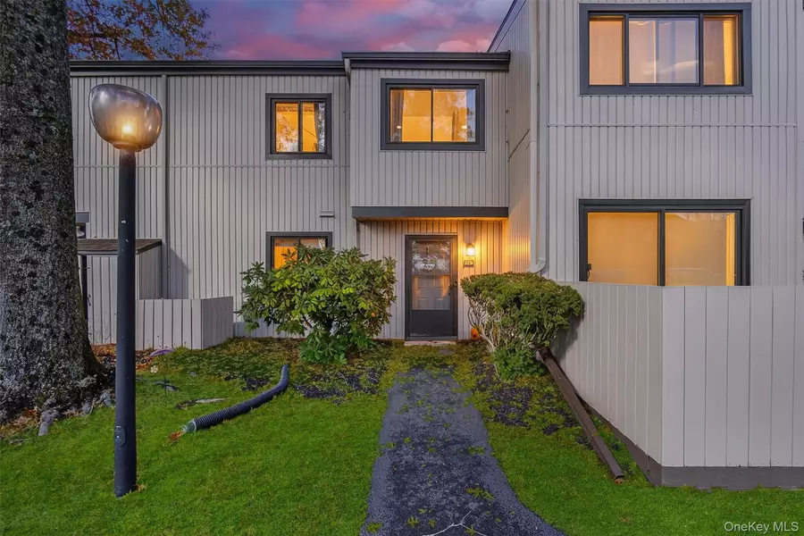 2203 Mulberry CT, Poughkeepsie, NY 12603