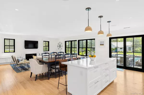 Quiogue, NY 11978,60 Franklin AVE