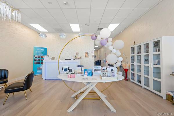 Oceanside, NY 11572,3173 Long Beach RD