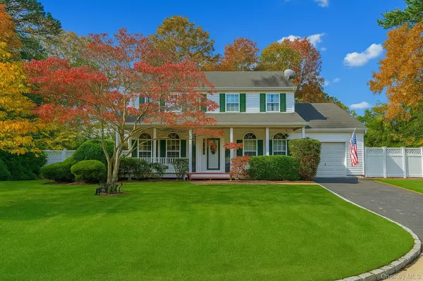 Coram, NY 11727,73 Chardonnay DR