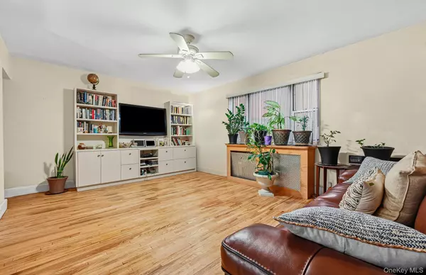 1807 Shipley #2, Valley Stream, NY 11580