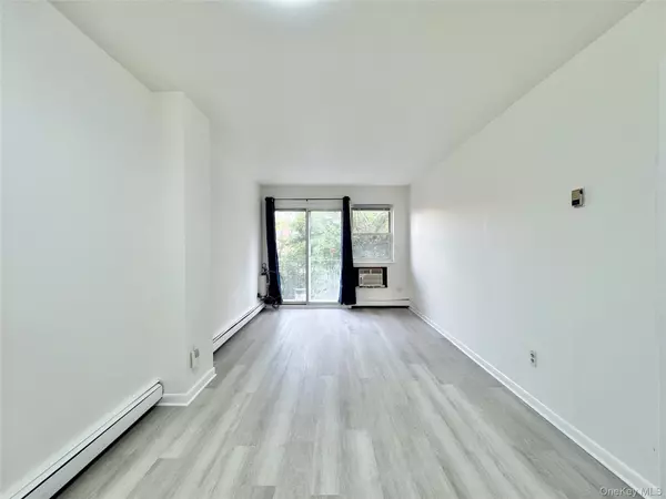 Elmhurst, NY 11373,88-11 53rd AVE