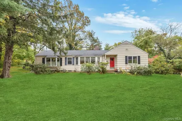 Brookhaven, NY 11733,89 Van Brunt Manor RD