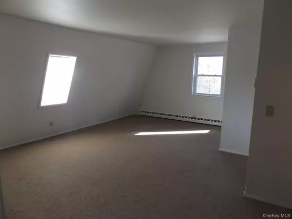 2429 ROUTE 55, Poughquag, NY 12533