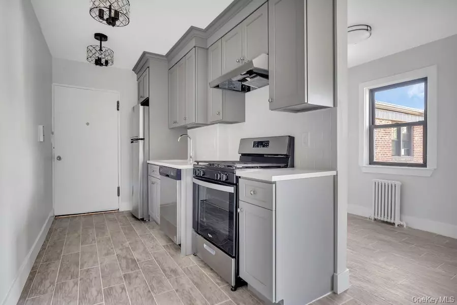 115 Long Beach RD #A, Hempstead, NY 11550