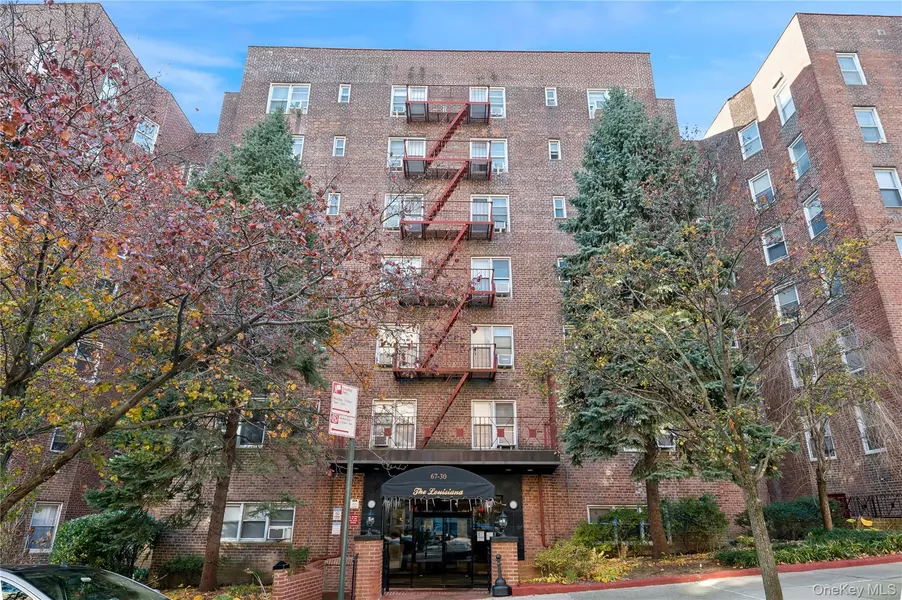 67-30 Clyde ST #2C, Forest Hills, NY 11375