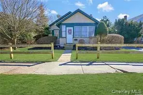 35 Washington AVE, Greenport, NY 11944