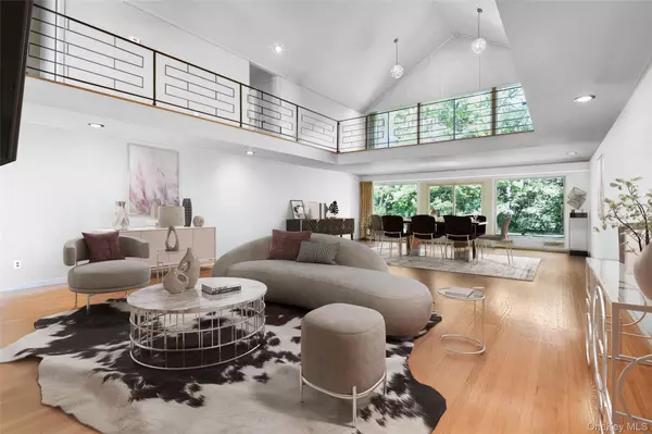 Scarsdale, NY 10583,161 Morris LN