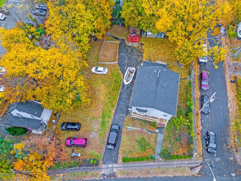 17 Division AVE, Spring Valley, NY 10977