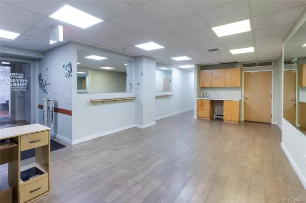 Bronx, NY 10463,3534 Riverdale #CF2