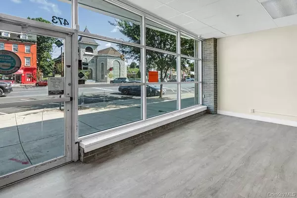 Newburgh, NY 12550,471 Broadway