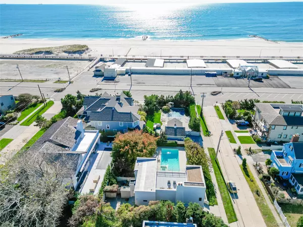 Atlantic Beach, NY 11509,40 Fulton AVE