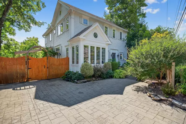 Rosendale, NY 12472,669 Route 213