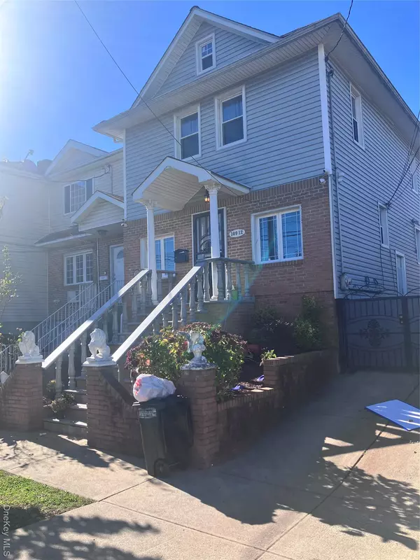 Jamaica, NY 11433,10912 176th ST