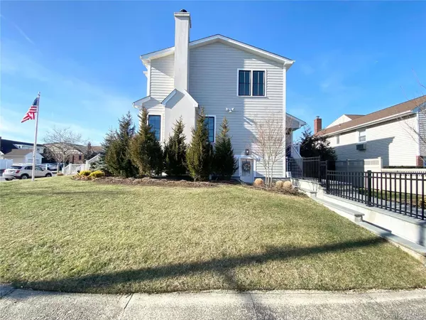 Long Beach, NY 11561,255 Roosevelt BLVD