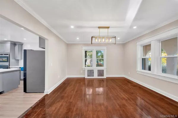 Mount Vernon, NY 10552,170 Lawrence ST