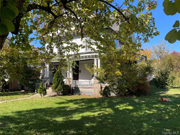 Yonkers, NY 10705,25 Radford