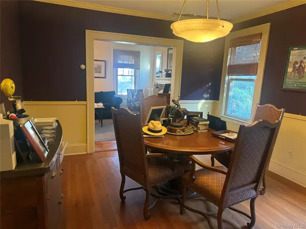 Bayside, NY 11361,36-26 217 ST