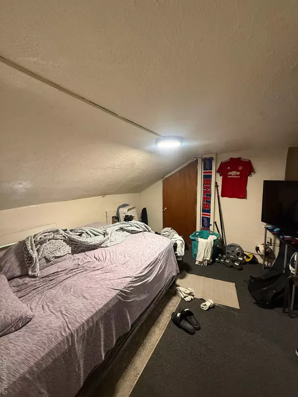 Newburgh, NY 12550,317 Liberty ST