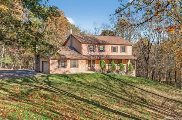 14 Cameron LN, Goshen, NY 10924