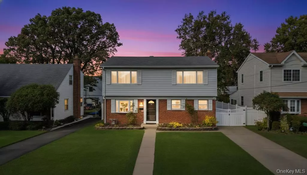 179 Sterling RD, Elmont, NY 11003