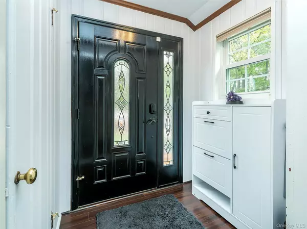 Port Washington, NY 11050,108 Highland AVE