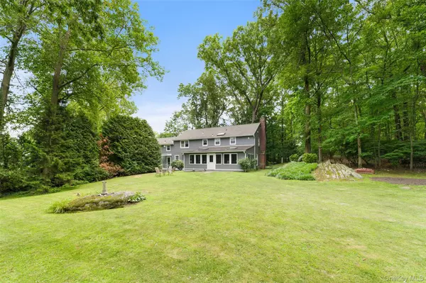 Hartsdale, NY 10530,285 Old Colony RD