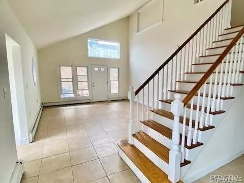 Long Beach, NY 11561,215 National BLVD