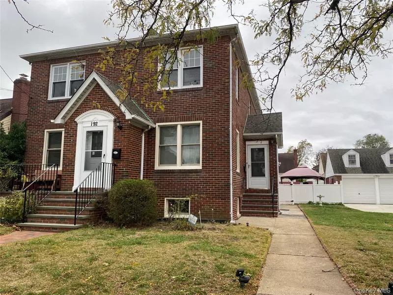 192 Beech ST, Valley Stream, NY 11580