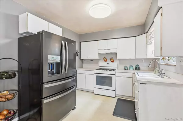 Central Islip, NY 11722,42 Fig ST