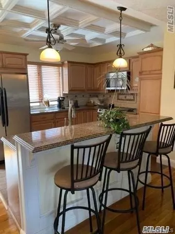 Copiague, NY 11726,Address not disclosed