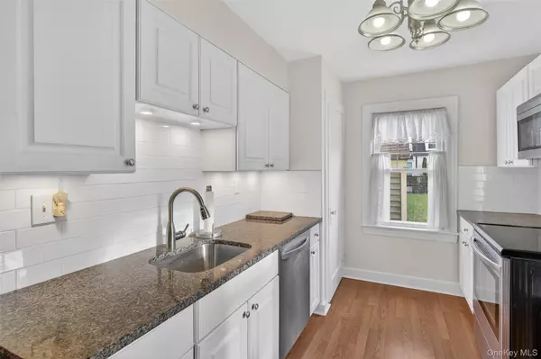 Newburgh, NY 12550,36 Wintergreen AVE