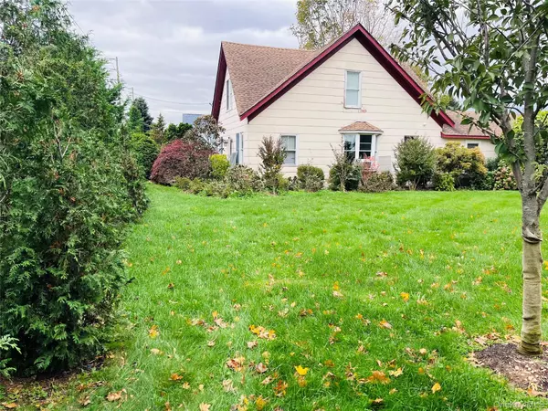 Cutchogue, NY 11935,17525 County Road 48