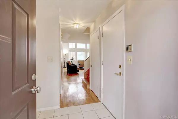 Congers, NY 10920,44 Old Lake RD