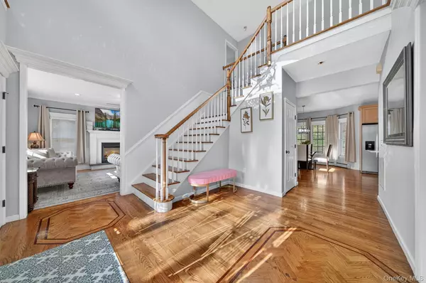 Warwick, NY 10990,225 Kings HWY