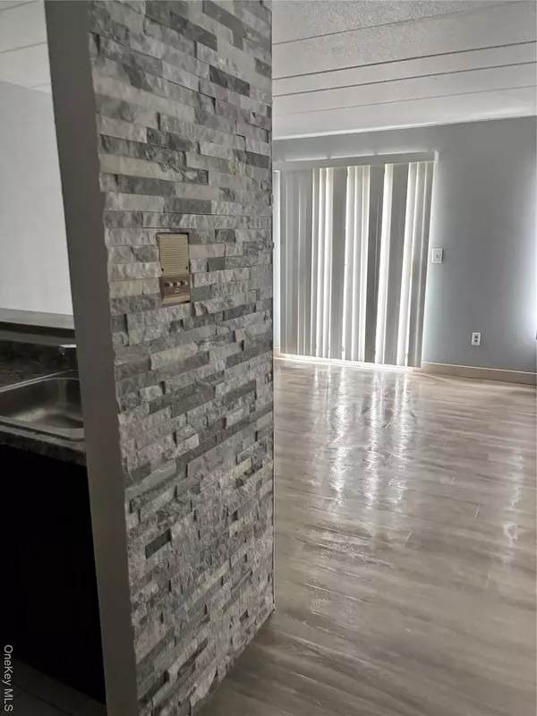 Brooklyn, NY 11236,108-08 Flatlands 9th ##14A