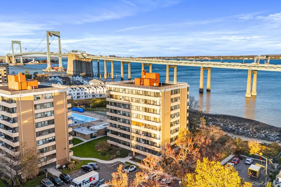 168-11 12th AVE #3D, Beechhurst, NY 11357