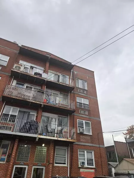 41-08 97th PL #3D, Corona, NY 11368