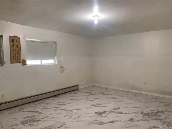 New City, NY 10956,3 Rella DR