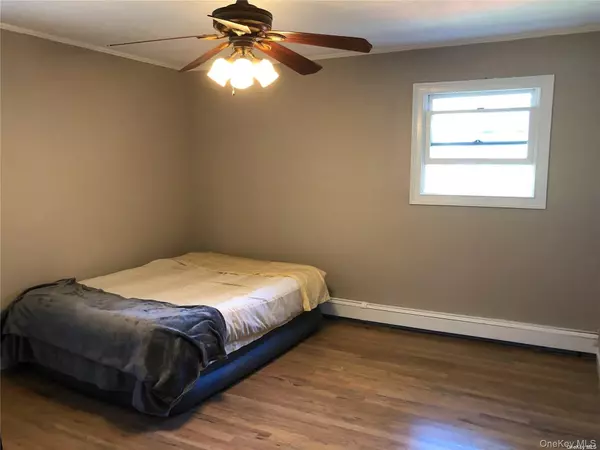 Holbrook, NY 11741,1671 Claas AVE