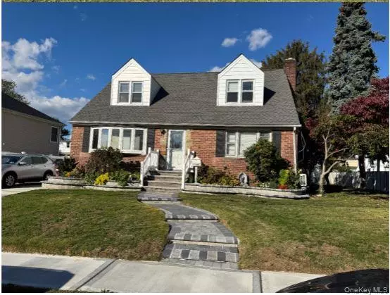 Elmont, NY 11003,1386 B ST