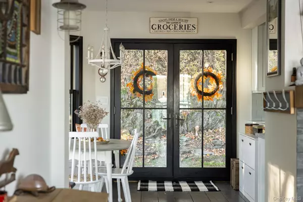 Highland, NY 12528,5 Willow Dock RD